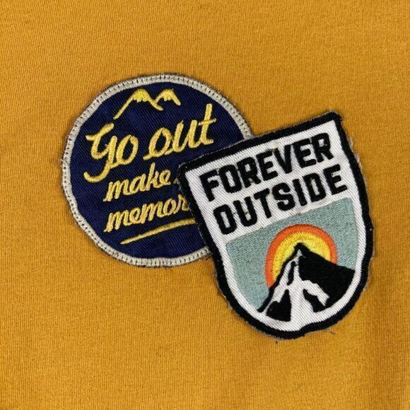 Desert T-Shirt Mens Size Medium Survival of the Fittest Tee Cactus Skull Reason - Picture 5 of 8